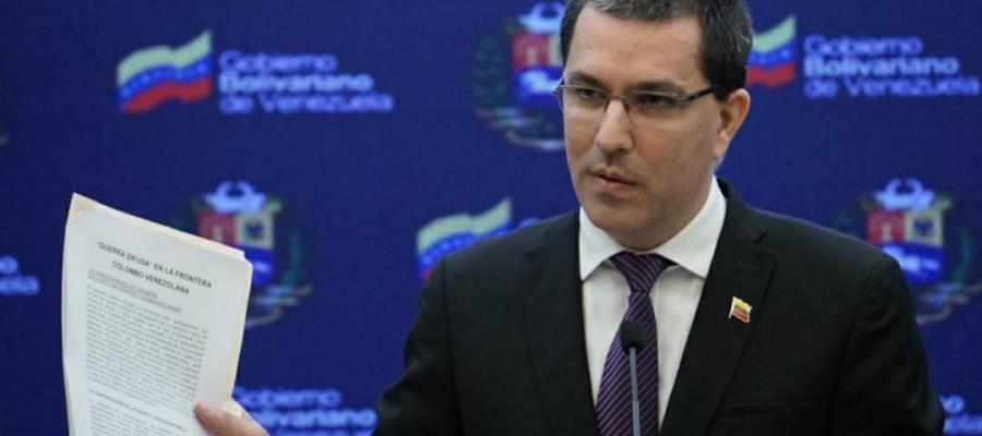 Venezuela pide ayuda a México para alcanzar la paz con Colombia