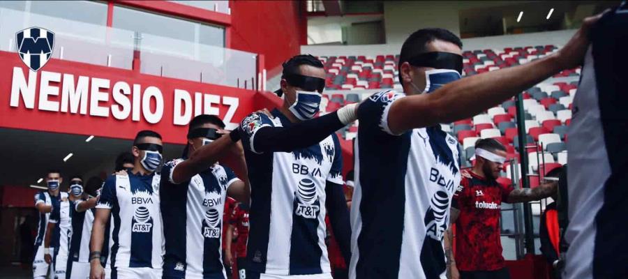 Jugadores de Rayados viajan a Texas para vacunarse contra COVID-19