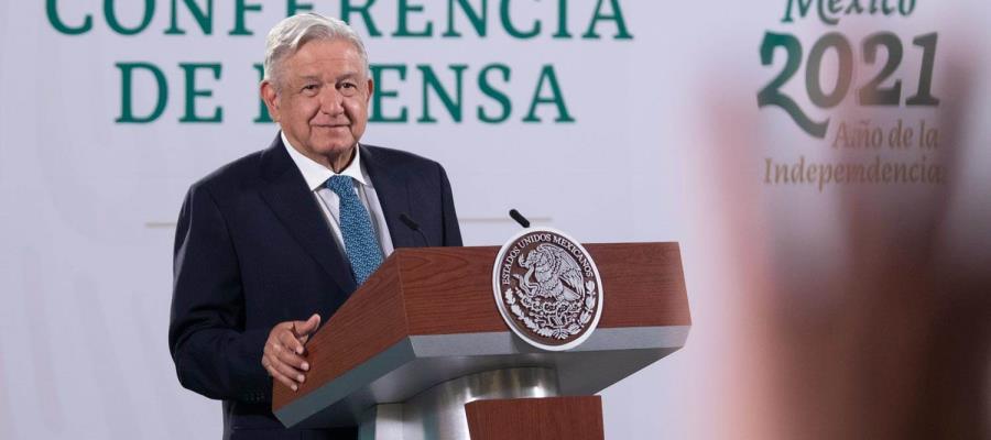“Todos cometemos errores porque no somos perfectos”, dice AMLO sobre Silvano Aureoles quien empujó a manifestante 