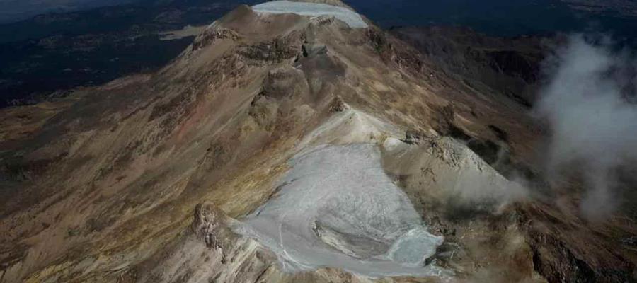 Investigadores de la UNAM declaran desaparecido el glaciar Ayoloco del volcán Iztaccíhuatl Investigadores de la UNAM declaran desaparecido el glaciar Ayoloco del volcán Iztaccíhuatl