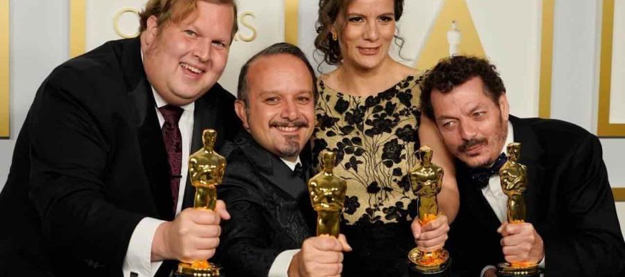 Felicita López Obrador a Mexicanos ganadores del Oscar en categoría de mejor sonido Felicita López Obrador a Mexicanos ganadores del Oscar en categoría de mejor sonido