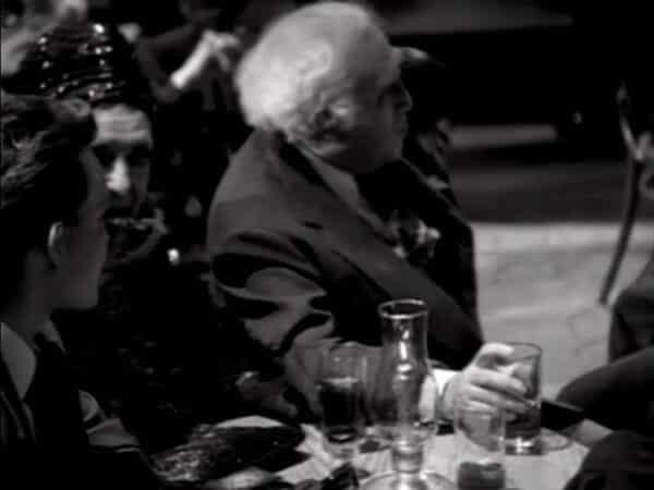 Carlos Monsiváis era amante de los gatos, coleccionaba películas y salió en el video de La Media Vuelta de Luis Miguel