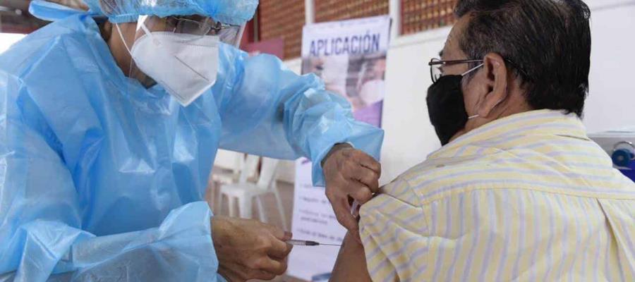 Maestros rezagados de Tabasco serán vacunados el 28 de enero