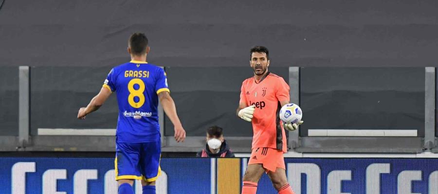 Buffon dejará de ser portero de la Juventus; no descarta seguir como profesional Buffon dejará de ser portero de la Juventus; no descarta seguir como profesional