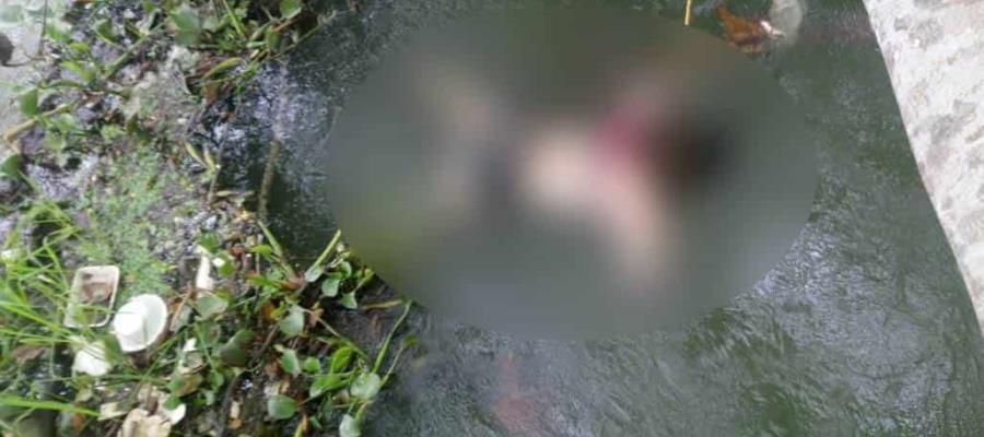 Pobladores rescatan cuerpo sin vida de mujer que flotaba en el río Carrizal, en Centro