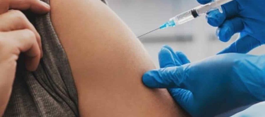 Inicia EE. UU. vacunación antiCOVID en adolescentes de entre 12 y 15 años