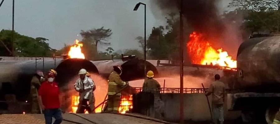 Se registra incendio de pipas en planta de residuos peligrosos en Cunduacán Se registra incendio de pipas en planta de residuos peligrosos en Cunduacán