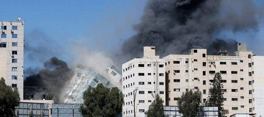 Israel bombardea edificio que albergaba oficinas de medios de comunicación internacionales en Gaza Israel bombardea edificio que albergaba oficinas de medios de comunicación internacionales en Gaza