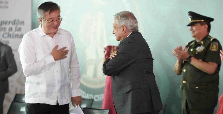 Pide ahora AMLO perdón a la comunidad China… en México