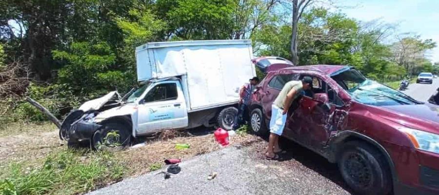 Se registra accidente sobre la carretera Jonuta-Zapatero