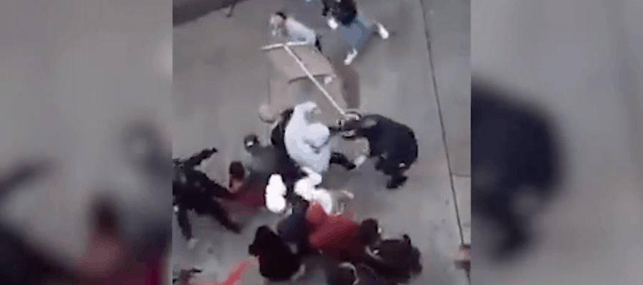 Normalistas de Oaxaca denuncian agresión policial Normalistas de Oaxaca denuncian agresión policial