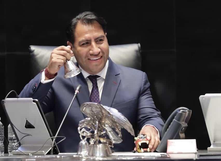 García Cabeza de Vaca cuenta con fuero y no tiene orden de aprehensión, señala presidente del Senado, Eduardo Ramírez