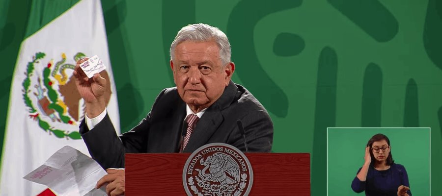 Exhorta Obrador a ayuntamiento de Jalisco a suspender entrega de tarjetas de apoyo Exhorta Obrador a ayuntamiento de Jalisco a suspender entrega de tarjetas de apoyo