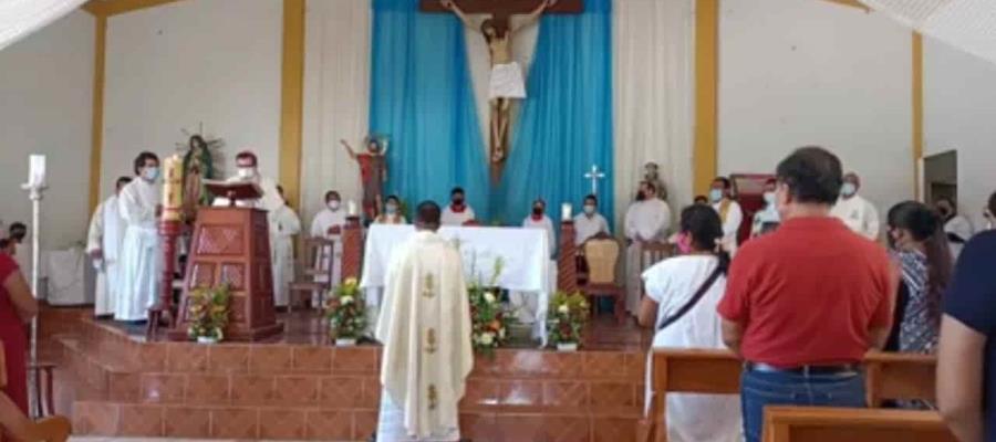 Asume Padre Gustavo Reyes como nuevo párroco de San Juan Bautista en Villa Chablé