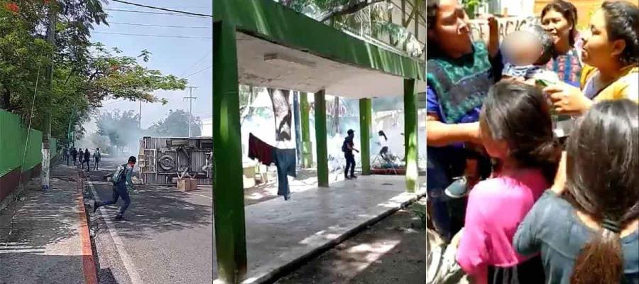 Normalistas de Chiapas denuncian agresión policial en la Escuela Rural Mactumactzá Normalistas de Chiapas denuncian agresión policial en la Escuela Rural Mactumactzá