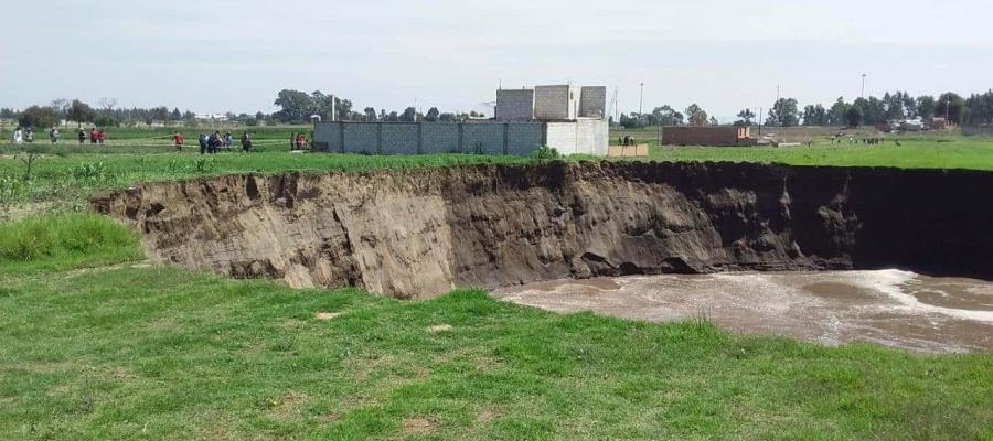 Crean la cumbia de “El Socavón” en Puebla, tras el hundimiento registrado en el municipio de Juan C. Bonilla