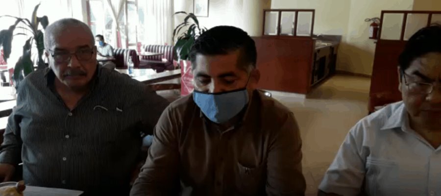 Presentan abogados instructivo para denunciar irregularidades durante la jornada electoral