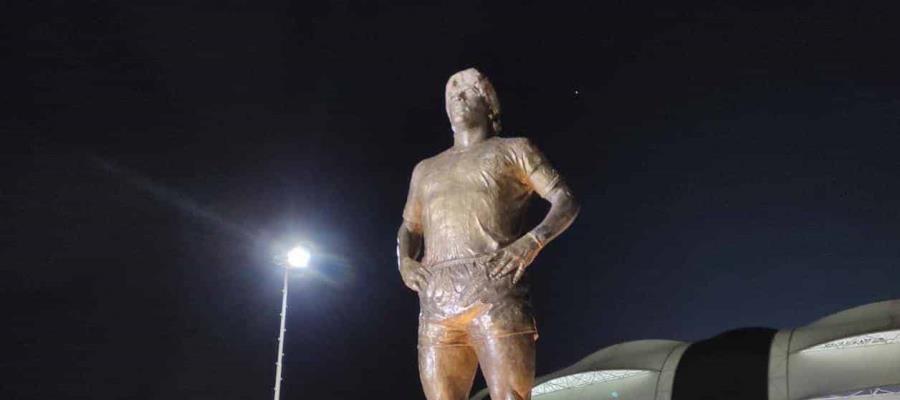 Selección de Argentina hace homenaje a Maradona a seis meses de su partida