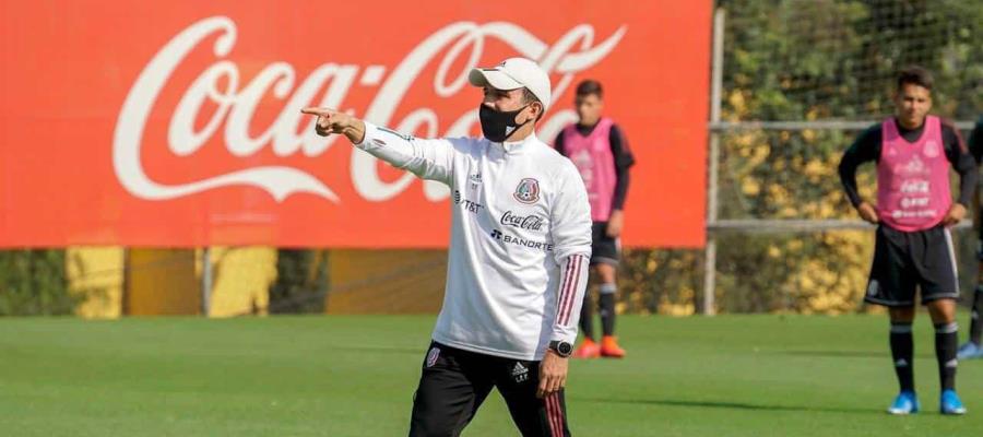 “Luisito” Pérez dejará de ser DT de la Selección Sub-17 para ir con Rayados