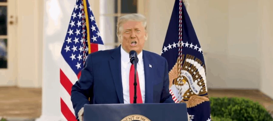 Seguirá Trump vetado de Facebook por dos años