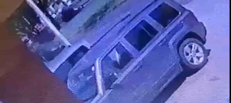 Exhiben en video a asaltantes de autos en la colonia Atasta