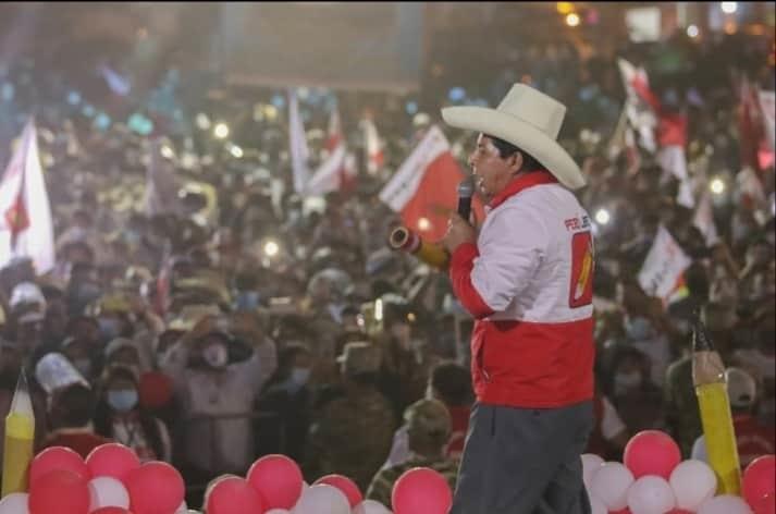 Pedro Castillo, se declara vencedor de la elección presidencial en Perú Pedro Castillo, se declara vencedor de la elección presidencial en Perú