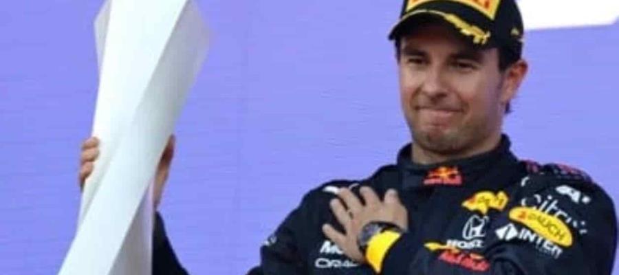 “Me siento orgulloso; el título fue puro trabajo en equipo”: Checo Pérez