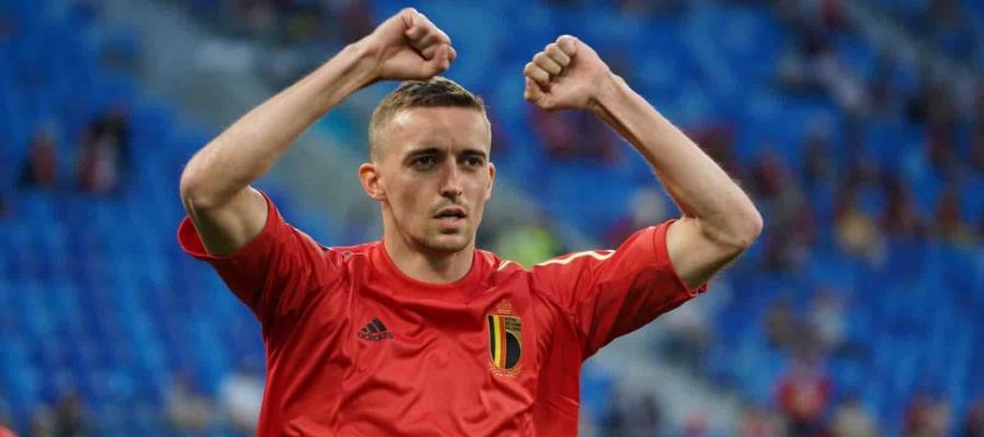 Timothy Castagne es operado por seis fracturas en Eurocopa