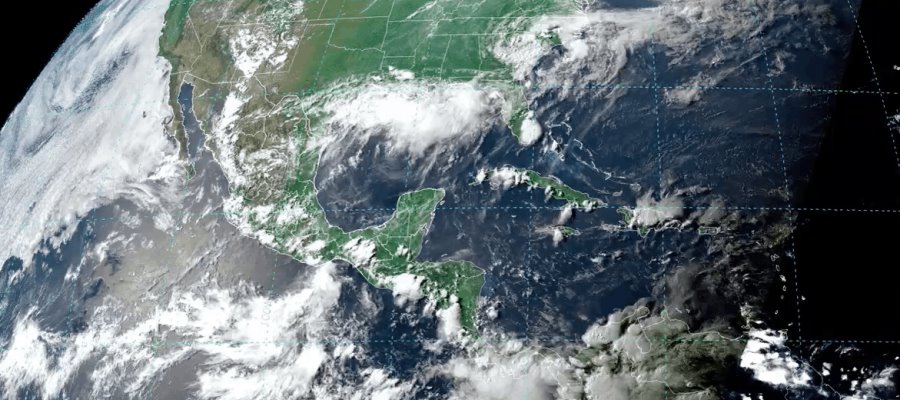 Remanentes de “Dolores” y onda tropical número 4, provocarán lluvias intensas en más de la mitad del país: Conagua Remanentes de “Dolores” y onda tropical número 4, provocarán lluvias intensas en más de la mitad del país: Conagua