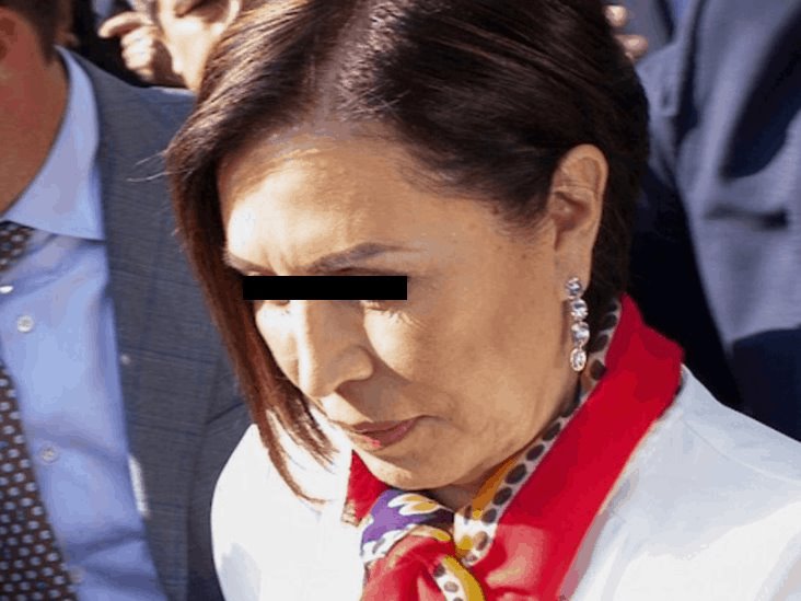 Gana amparo Rosario Robles y podría salir de prisión, afirma su abogado