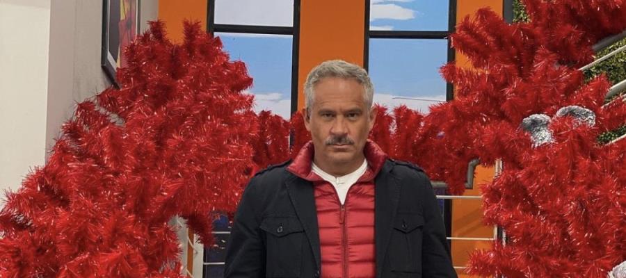 Se disculpa Arath de la Torre por comercial donde habla de los voladores de Papantla