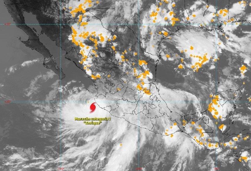 Huracán “Enrique” se intensificará en las próximas horas frente a las costas de Jalisco: SMN Huracán “Enrique” se intensificará en las próximas horas frente a las costas de Jalisco: SMN