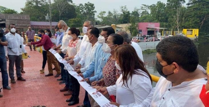 Inaugura AALH ‘Plaza de la Transformación’ y el malecón de Iquinuapa en Jalpa