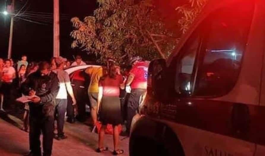 Ejecutan a sujeto frente a salón de fiestas infantiles en Ciudad Pemex