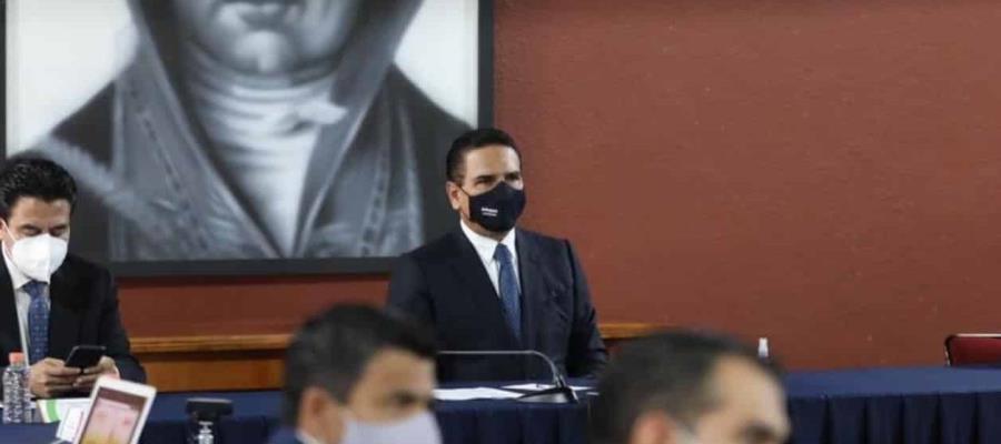 Entrega Silvano Aureoles información sobre “narcoelección” en Michoacán a presidente del INE Entrega Silvano Aureoles información sobre “narcoelección” en Michoacán a presidente del INE