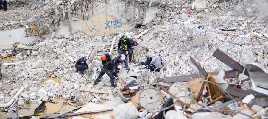 Sube a 96 el número de muertos por el derrumbe del Champlain Towers de Miami