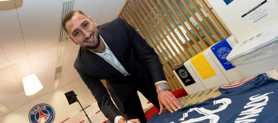 ¡Es oficial! Donnarumma firma por cinco años con el PSG