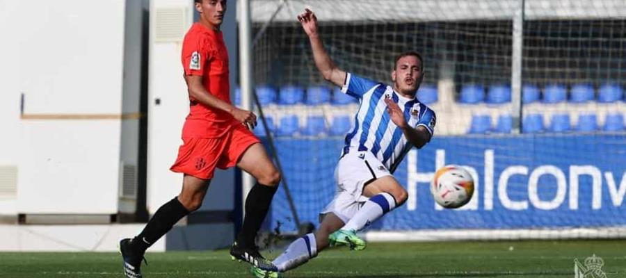 Nacho Ambriz y el Huesca debutan con derrota de 6-1 frente a la Real Sociedad Nacho Ambriz y el Huesca debutan con derrota de 6-1 frente a la Real Sociedad