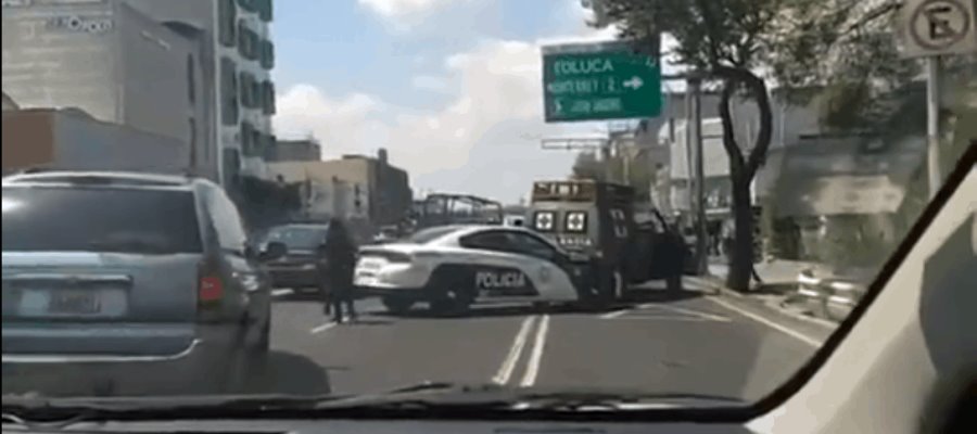 Ambulancia de la Sedena atropella a un motociclista en la CDMX 