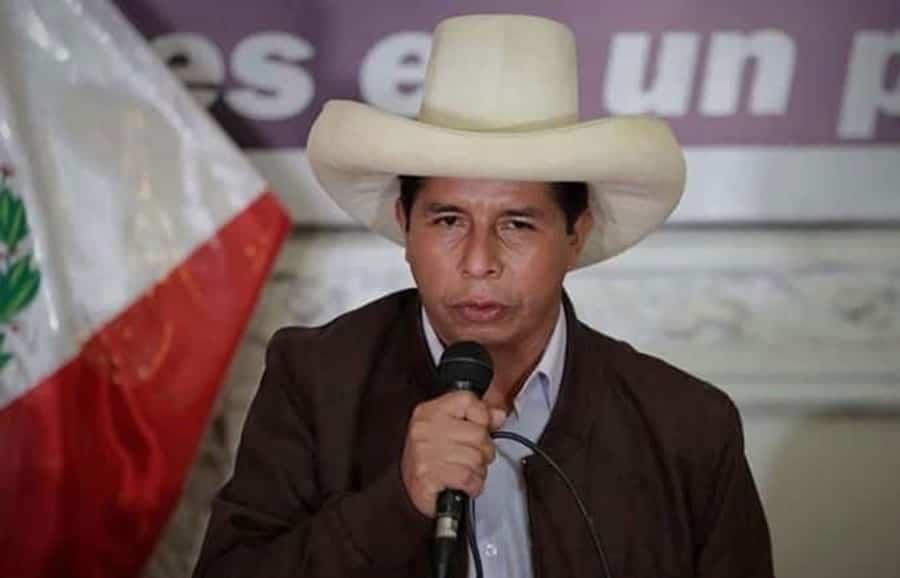 Jurado de Elecciones proclama a Pedro Castillo presidente de Perú 