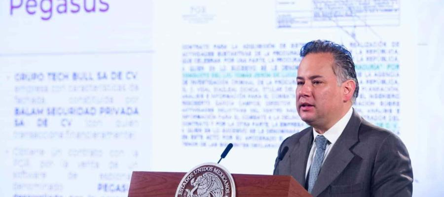 Calderón y EPN destinaron casi 6 mil mdp en equipos de espionaje: UIF