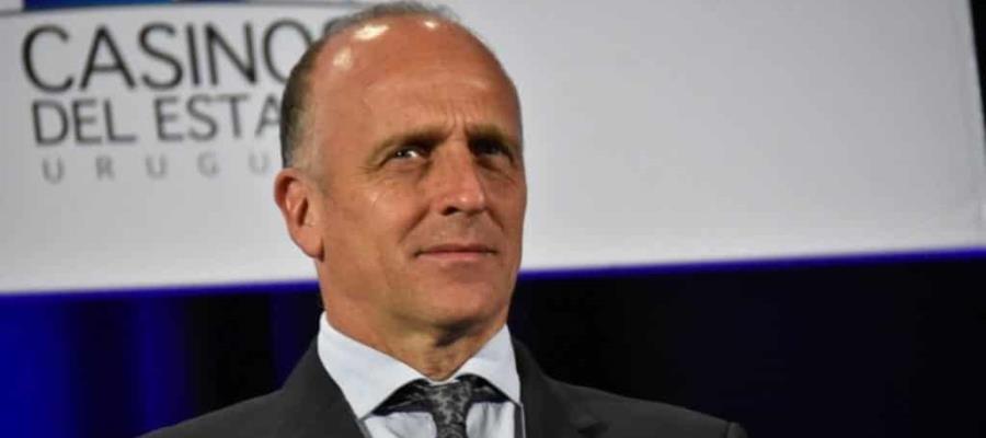 DT de Honduras se perdería el resto de la Copa Oro por COVID