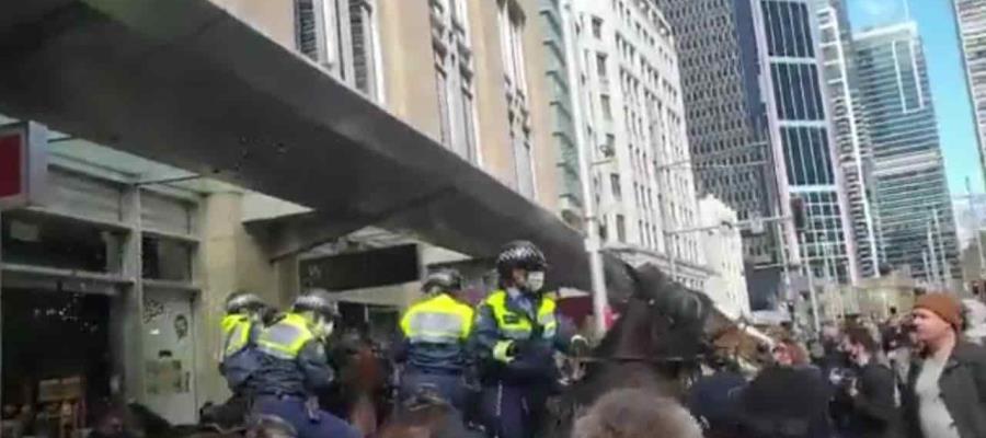 Nueva cuarentena en Australia desata protestas, hay decenas de detenidos Nueva cuarentena en Australia desata protestas, hay decenas de detenidos