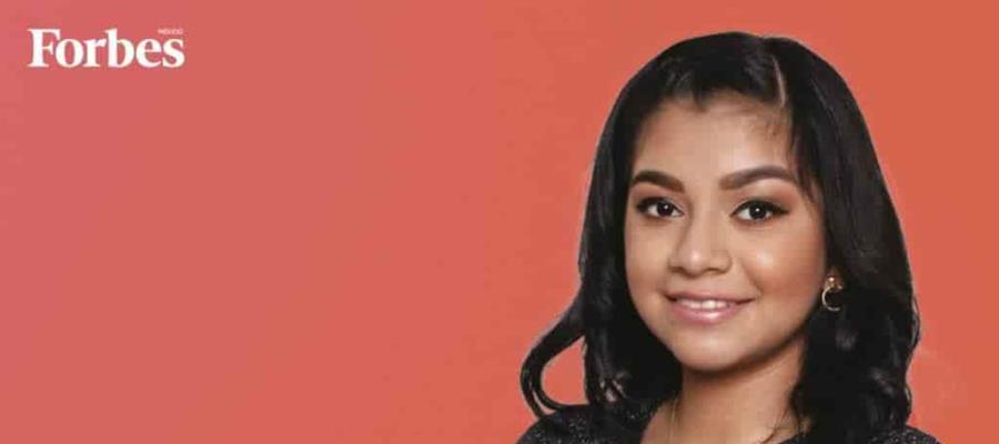 Forbes incluye a niña de 12 años en su lista de 100 Mujeres Poderosas de México Forbes incluye a niña de 12 años en su lista de 100 Mujeres Poderosas de México