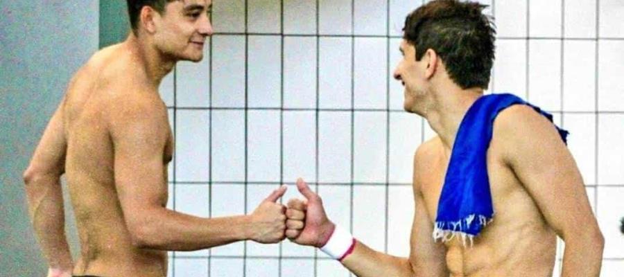 ¡Cerca de la medalla! José Bellaza y Kevin Berlín finalizan cuartos en el trampolín de 10 metros