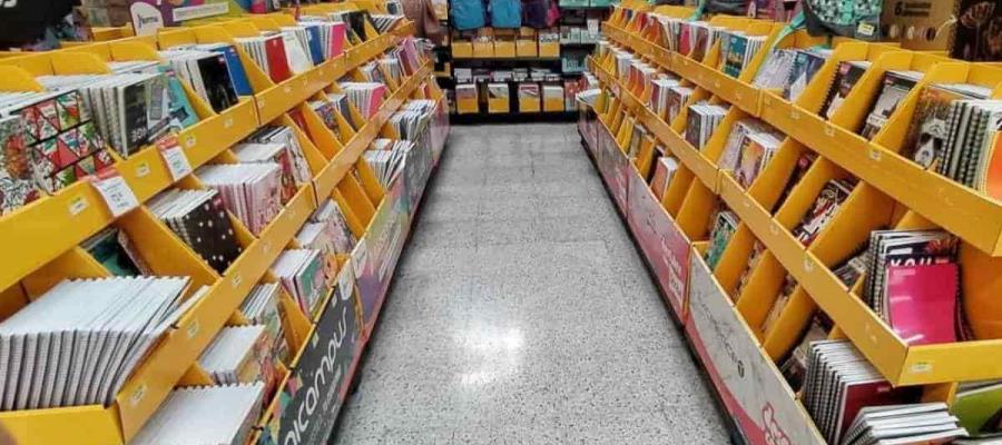 Demandan padres de familias precios accesibles en útiles escolares y uniformes Demandan padres de familias precios accesibles en útiles escolares y uniformes