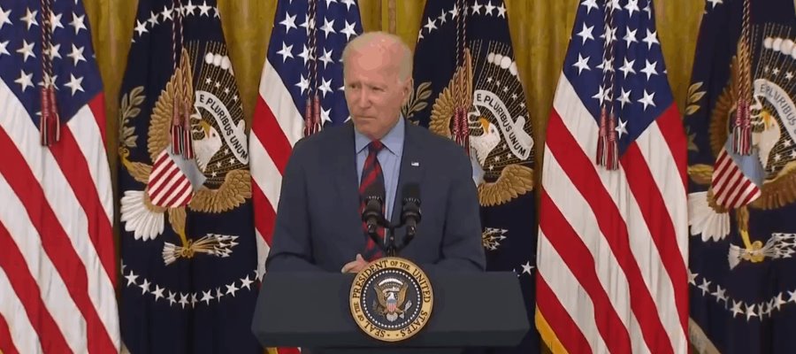 Biden pide a Cuomo renunciar al gobierno de NY tras denuncias de acoso sexual