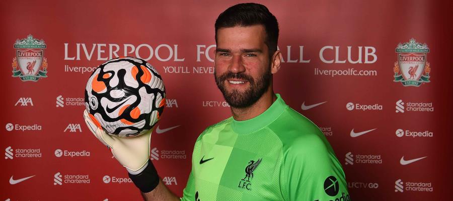 Allison Becker firma extensión de contrato con el Liverpool hasta 2027 Allison Becker firma extensión de contrato con el Liverpool hasta 2027