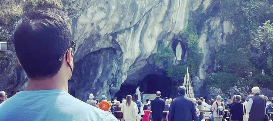 Visita Carlos Rivera el Santuario de Nuestra Señora de Lourdes en Francia Visita Carlos Rivera el Santuario de Nuestra Señora de Lourdes en Francia