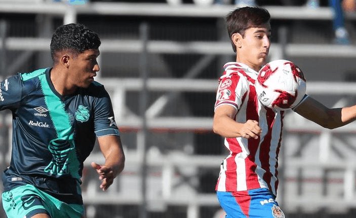 Debe apostar Chivas por proyectar a sus fuerzas básicas, afirma Ramón Ramírez 